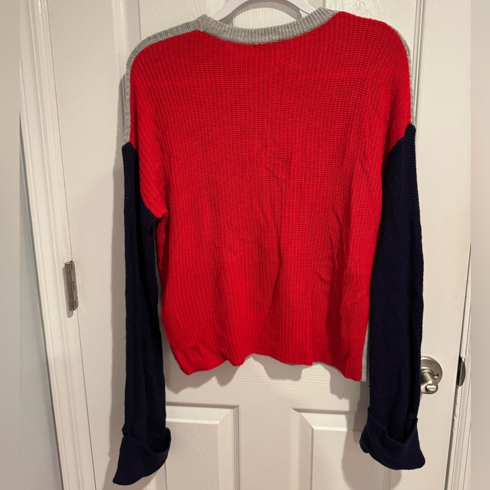 Splendid Sweater - Picture 3 of 4
